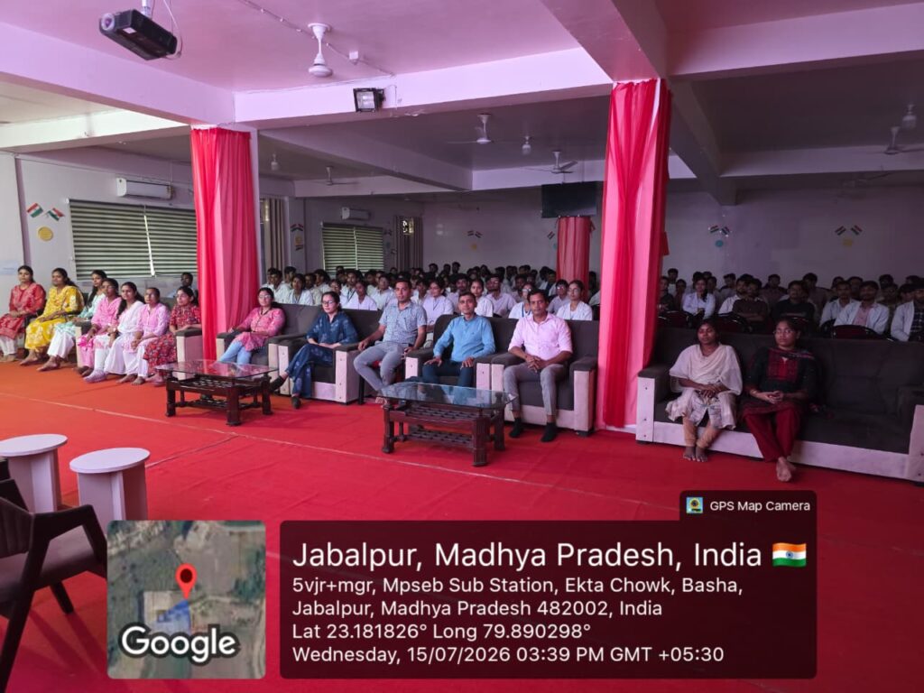 विजयाश्री आयुर्वेदिक मेडिकल कॉलेज एवं हॉस्पिटल, जबलपुर में आयुर्वेद के महान आचार्य एवं शल्यतंत्र के जनक आचार्य सुश्रुत की जयंती के पावन अवसर पर एक विशेष समारोह का आयोजन किया गया।इस कार्यक्रम का उद्देश्य आचार्य सुश्रुत के अद्वितीय योगदान का स्मरण करना, आयुर्वेद की समृद्ध शल्य परंपरा का सम्मान करना तथा विद्यार्थियों एवं शिक्षकों में वैज्ञानिक एवं व्यावहारिक दृष्टिकोण को प्रोत्साहित करना है|